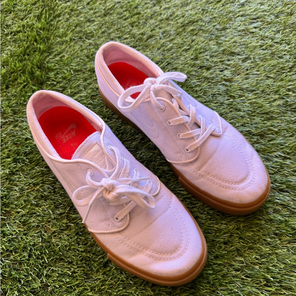 Nike White Canvas Shoes with Red Lining